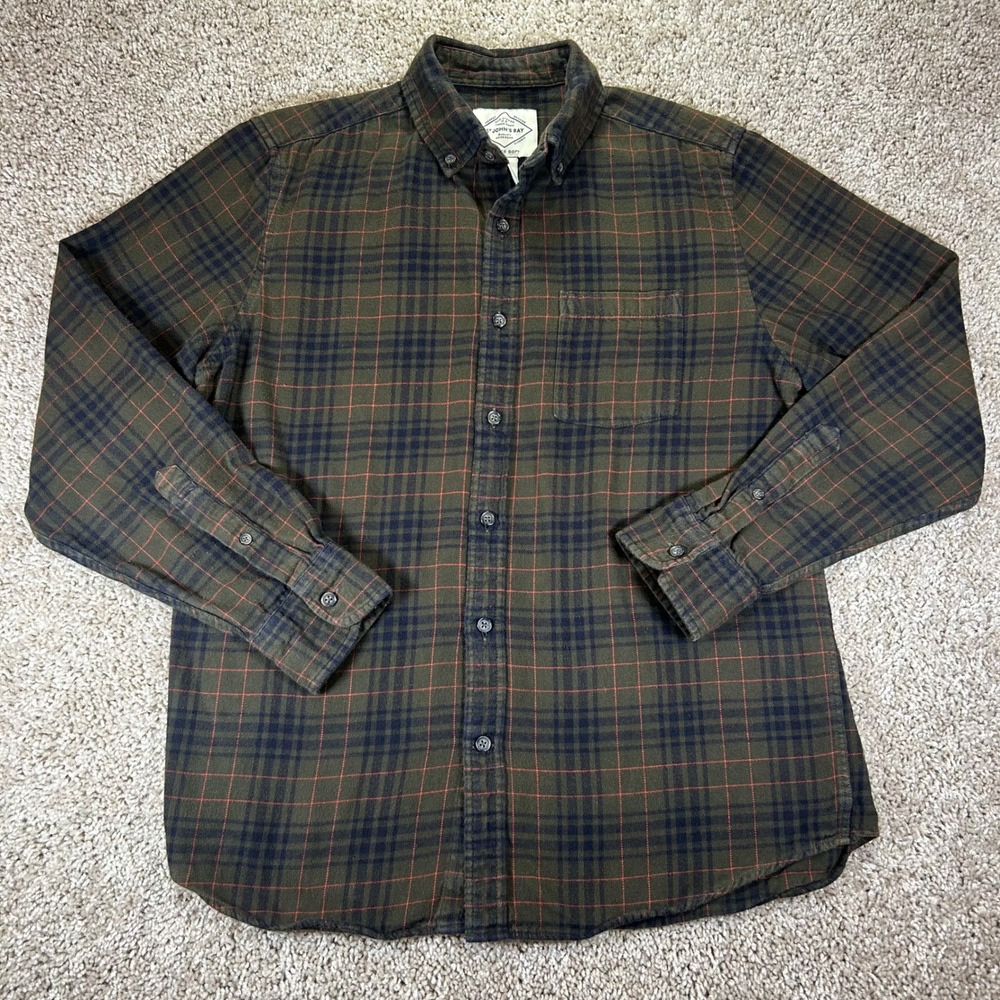 St. Johns Bay Flannel Shirt Mens M Olive Green Plaid Button Down 100% cotton